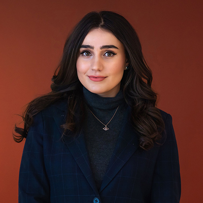 Author profile pic of Nicole Grajewski, wearing all black.